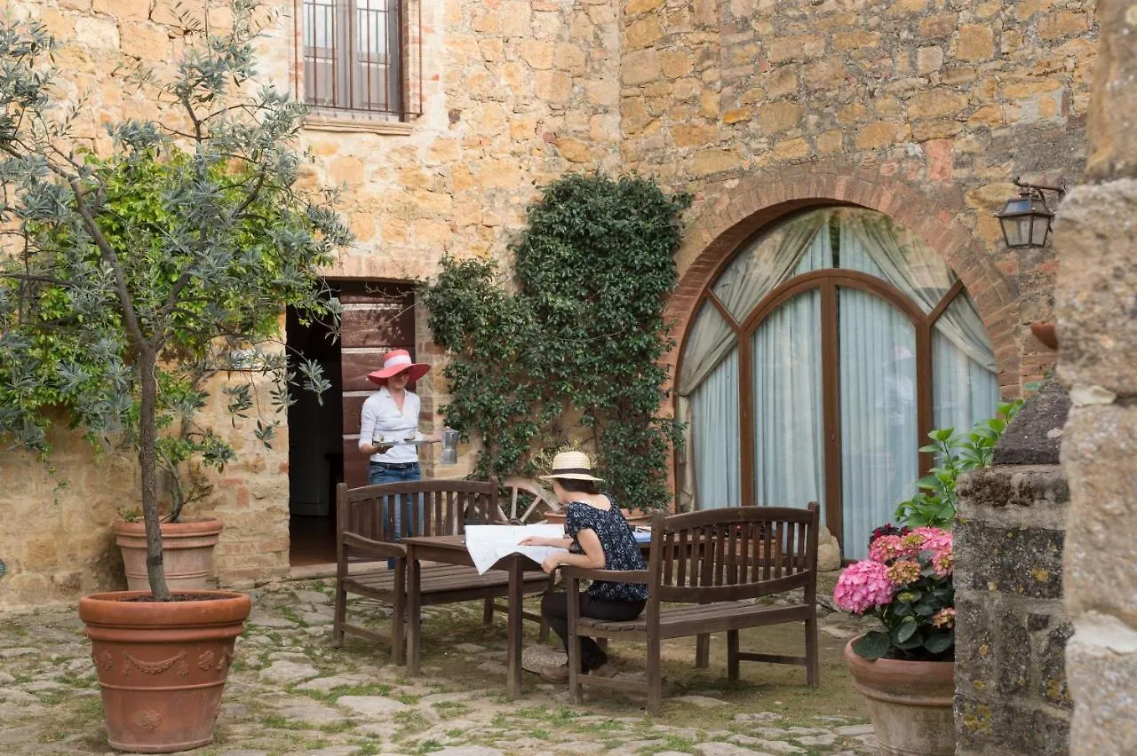 Вилла Agriturismo Cretaiole Пиенца Фермерский дом